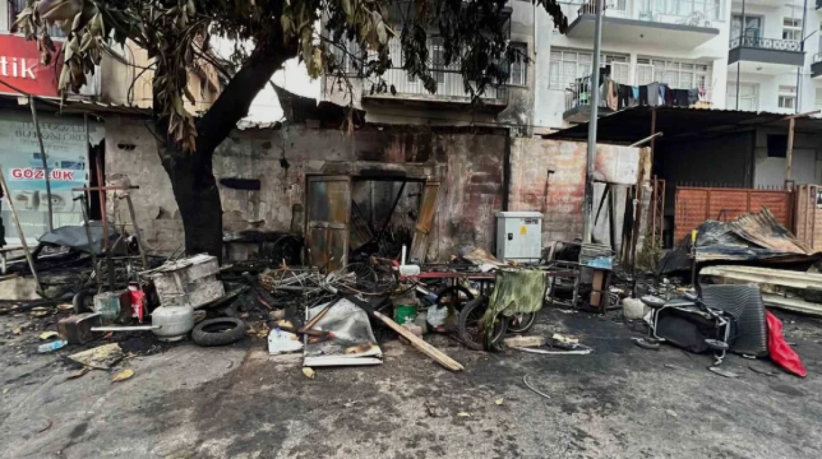 Mersin'de Kundaklama: 58 Yaşındaki Adam Ağır Yaralı 