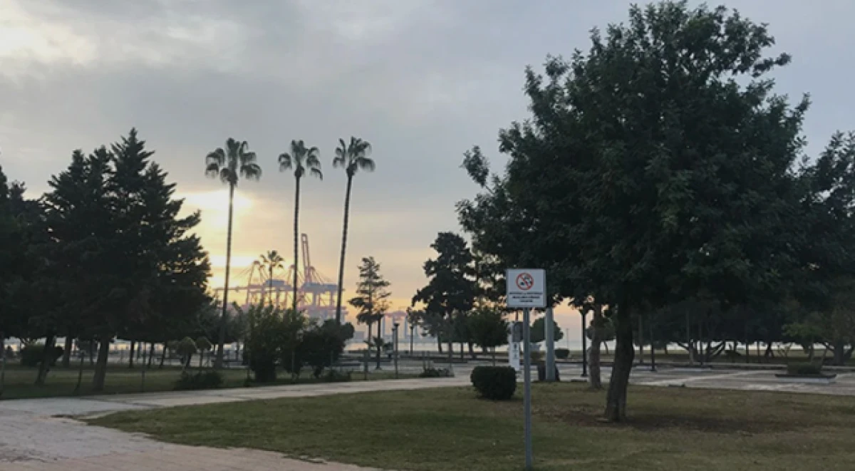 Mersin&rsquo;de sıcaklıklar d&uuml;ş&uuml;yor              