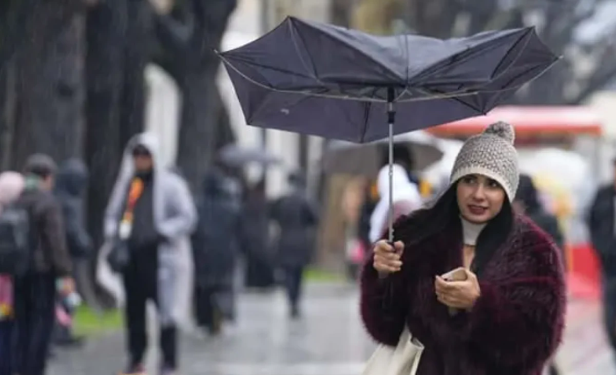 Meteoroloji saat saat uyardı! Kuvvetli sağanak ve fırtına vuracak