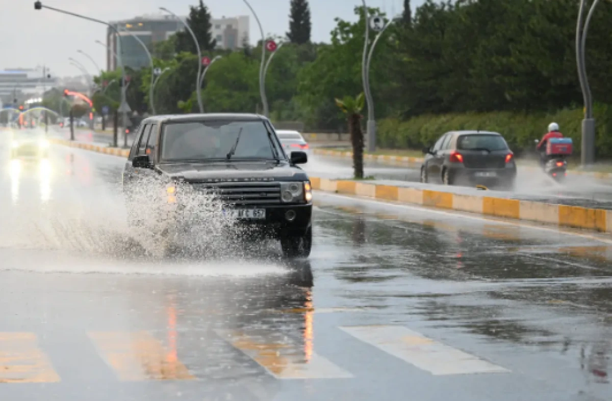 Meteoroloji yeni raporu yayınladı! 23 ilde sağanak etkili olacak