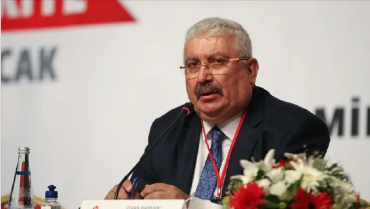 MHP'den B&uuml;lent Arın&ccedil;'ın &ccedil;ıkışına sert tepki: Siyaset fosili, FET&Ouml; kuryesi