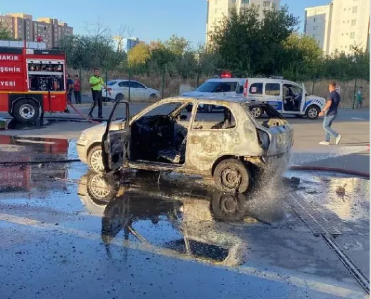 Muayeneden geçmeyen otomobilini yaktı        