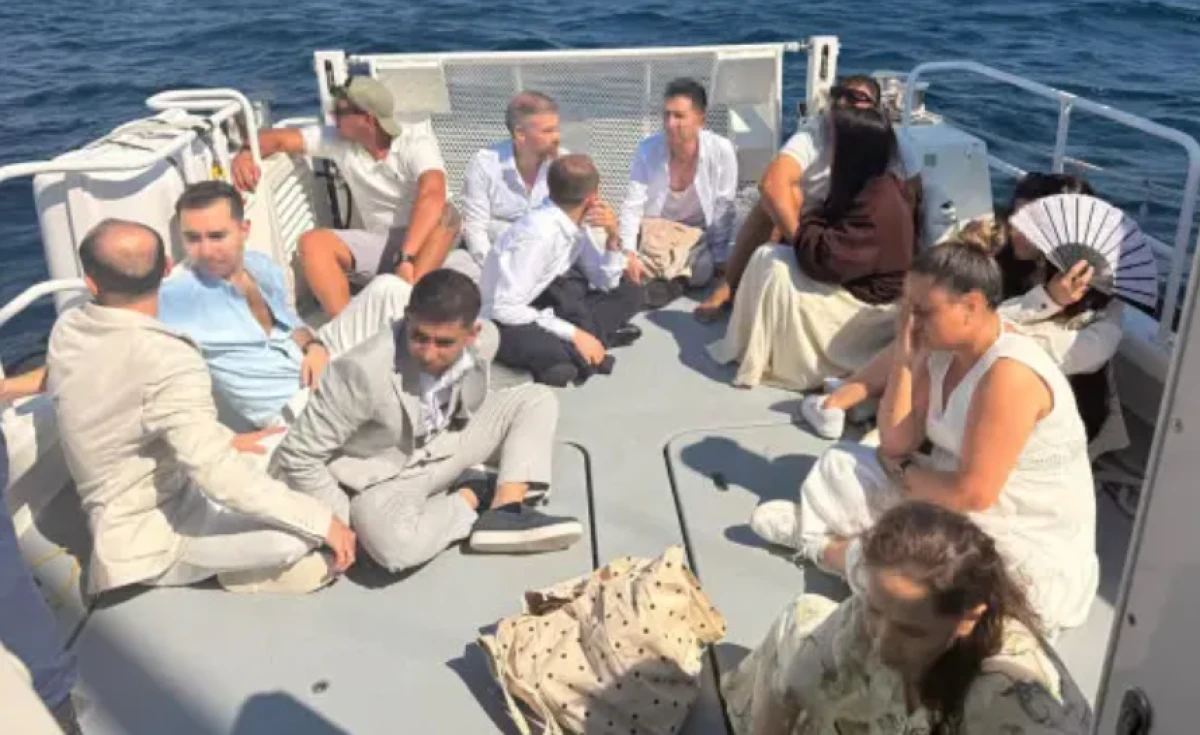 Muğla'da "şık giyimli" ş&uuml;pheliler ka&ccedil;ak g&ouml;&ccedil;men &ccedil;ıktı