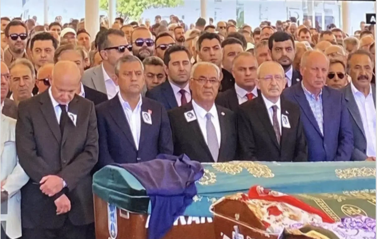 Muharrem İnce'den fotoğraf isyanı: Ahlaksızlar, cahiller...