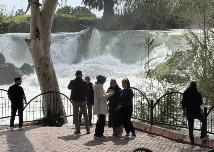 Niagara değil Tarsus                                 