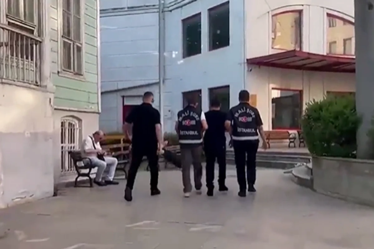 Oğuzhan Uğur'un UYAP kaydında hırsızlık &ccedil;ıktı