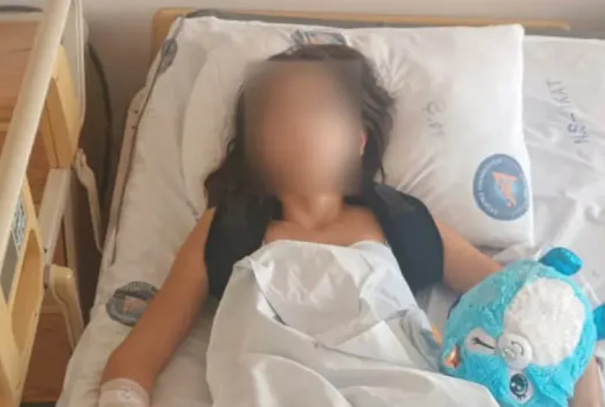 Okul servisinden inen 13 yaşındaki Yasemin'e başka bir servis &ccedil;arptı