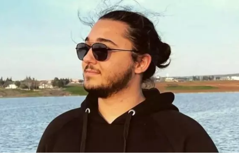 Ölüm 19 yaşındaki genci yolda yürürken yakaladı 