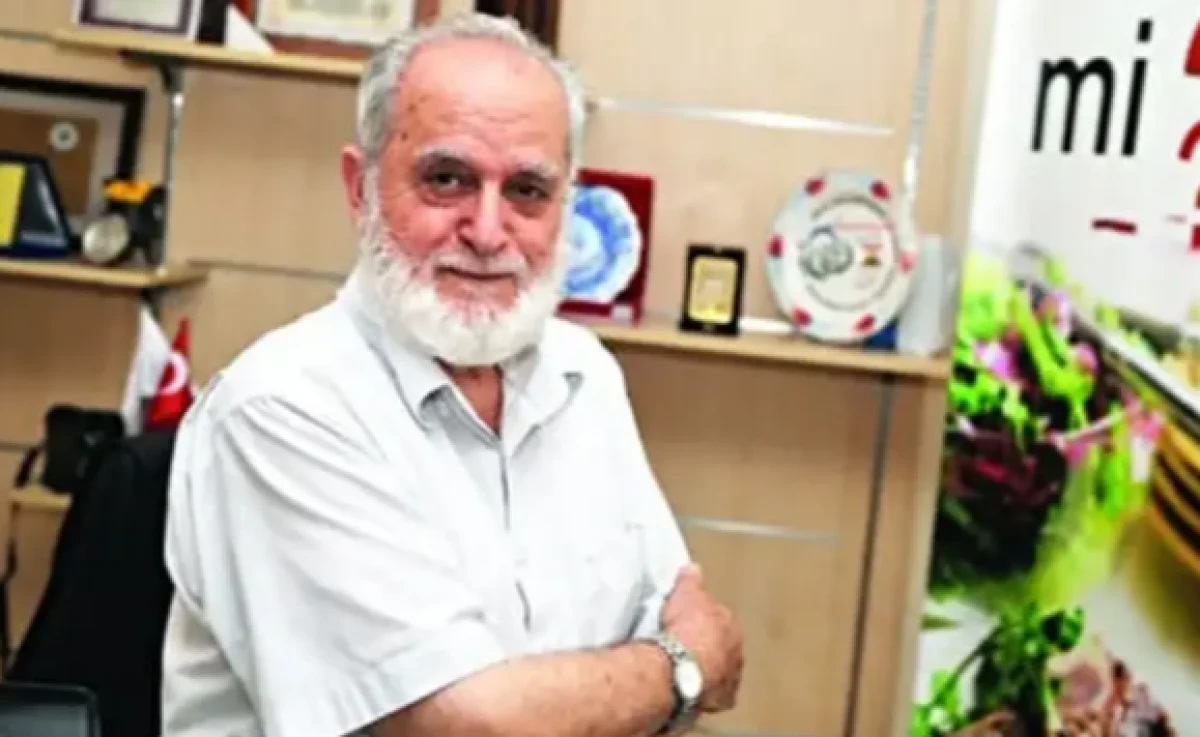 &Ouml;mr&uuml;n&uuml; helal lokmaya adayan Dr. H&uuml;seyin K&acirc;mi B&uuml;y&uuml;k&ouml;zer vefat etti
