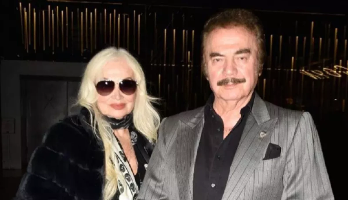 Orhan Gencebay hastaneye kaldırıldı!           