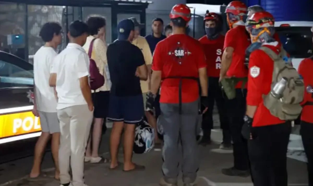 Ormanlık alanda kaybolan 5 kişi bulundu