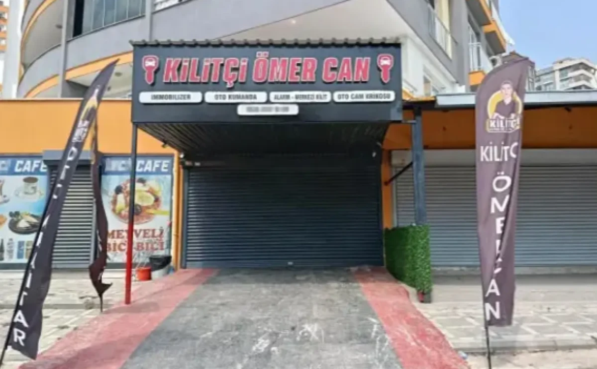 Oto kilit&ccedil;i d&uuml;kkanında korkun&ccedil; manzara : İş yeri sahibi ve gen&ccedil; kadın &ouml;l&uuml; bulundu!