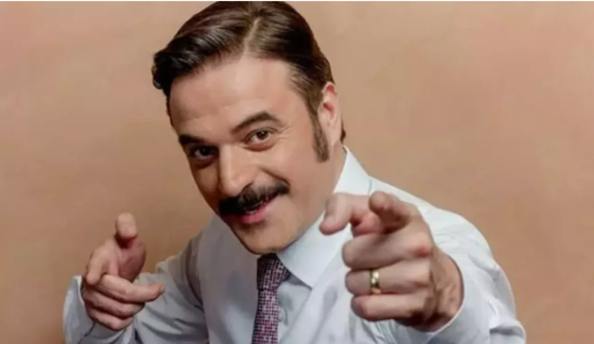 Oyuncu Ufuk &Ouml;zkan hastaneye kaldırıldı!  