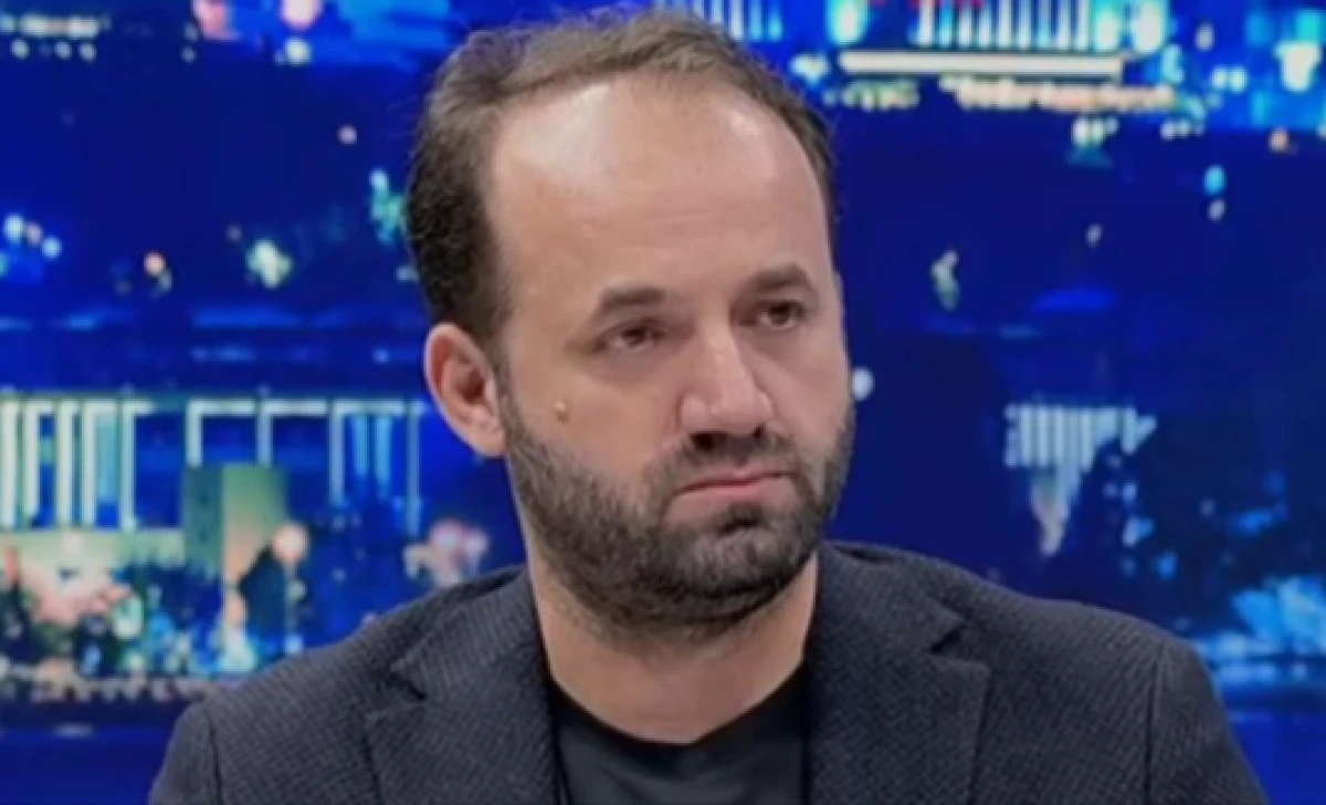 &Ouml;zg&uuml;r &Ouml;zel de &ccedil;&uuml;r&uuml;meyi kabul etti       