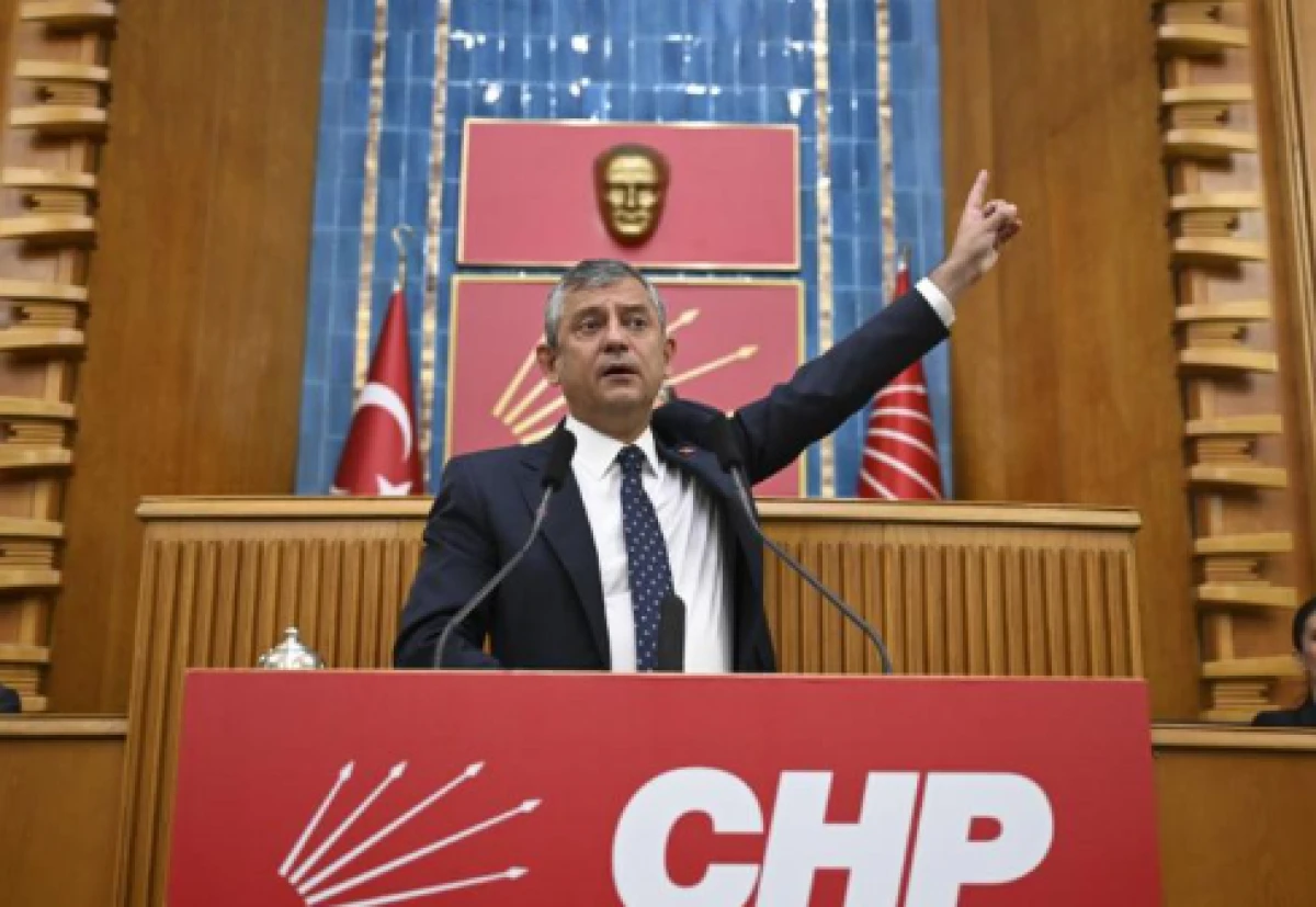 &Ouml;zg&uuml;r &Ouml;zel'in CHP kasasından &ouml;dettiği devasa faturalar: Giderayak 746 bin TL