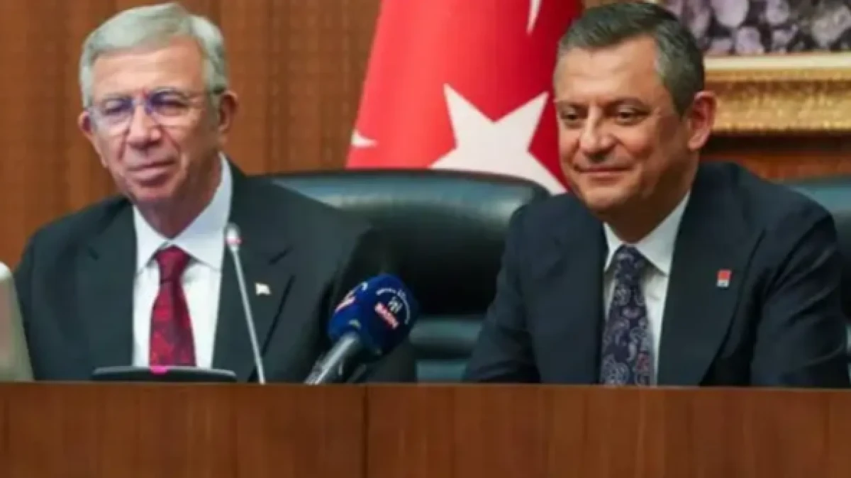 &Ouml;zg&uuml;r &Ouml;zel'in &ccedil;ıkışı Mansur Yavaş'ı kızdırdı! Tartışmalar yeni bir boyut kazandı