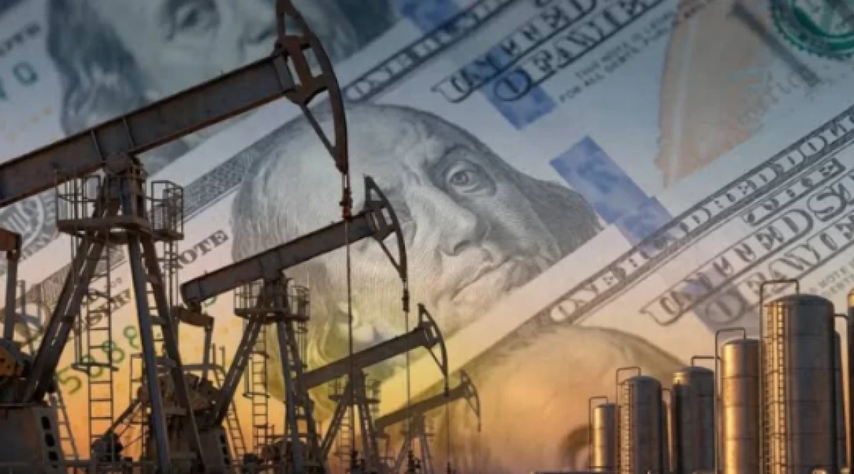Petrol fiyatları baskı altında! Tahminler değişti