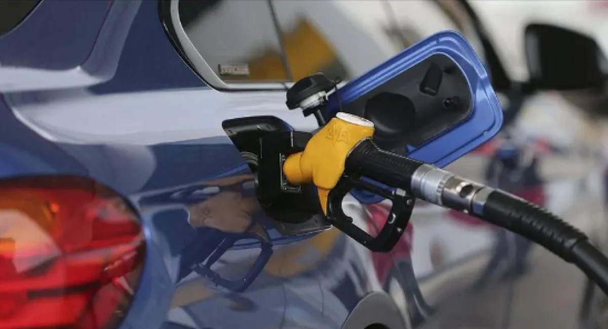 Petrol fiyatlarında son durum! Benzin ve motorine b&uuml;y&uuml;k indirim geliyor