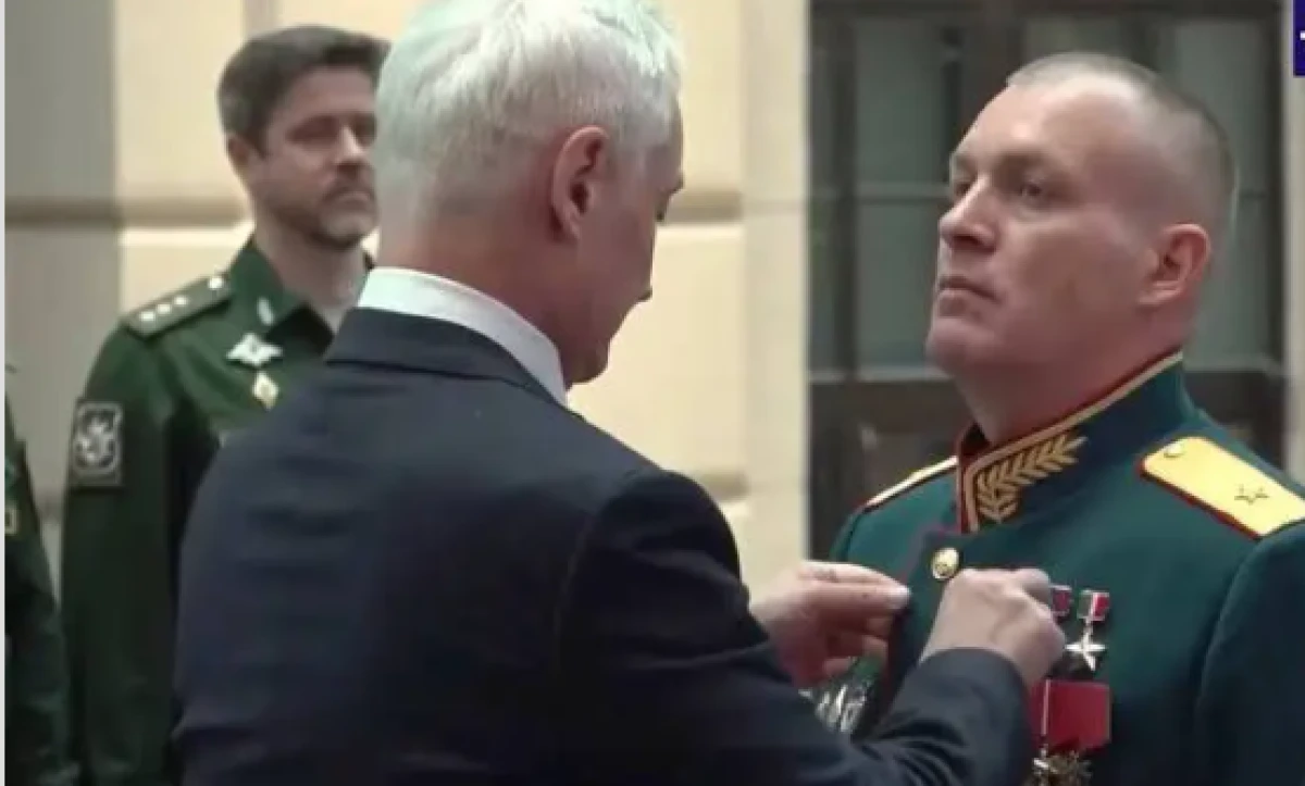 Putin, Rusya kahramanı' &uuml;nvanını vermişti! Tuğgeneral &ouml;ld&uuml;r&uuml;ld&uuml;...
