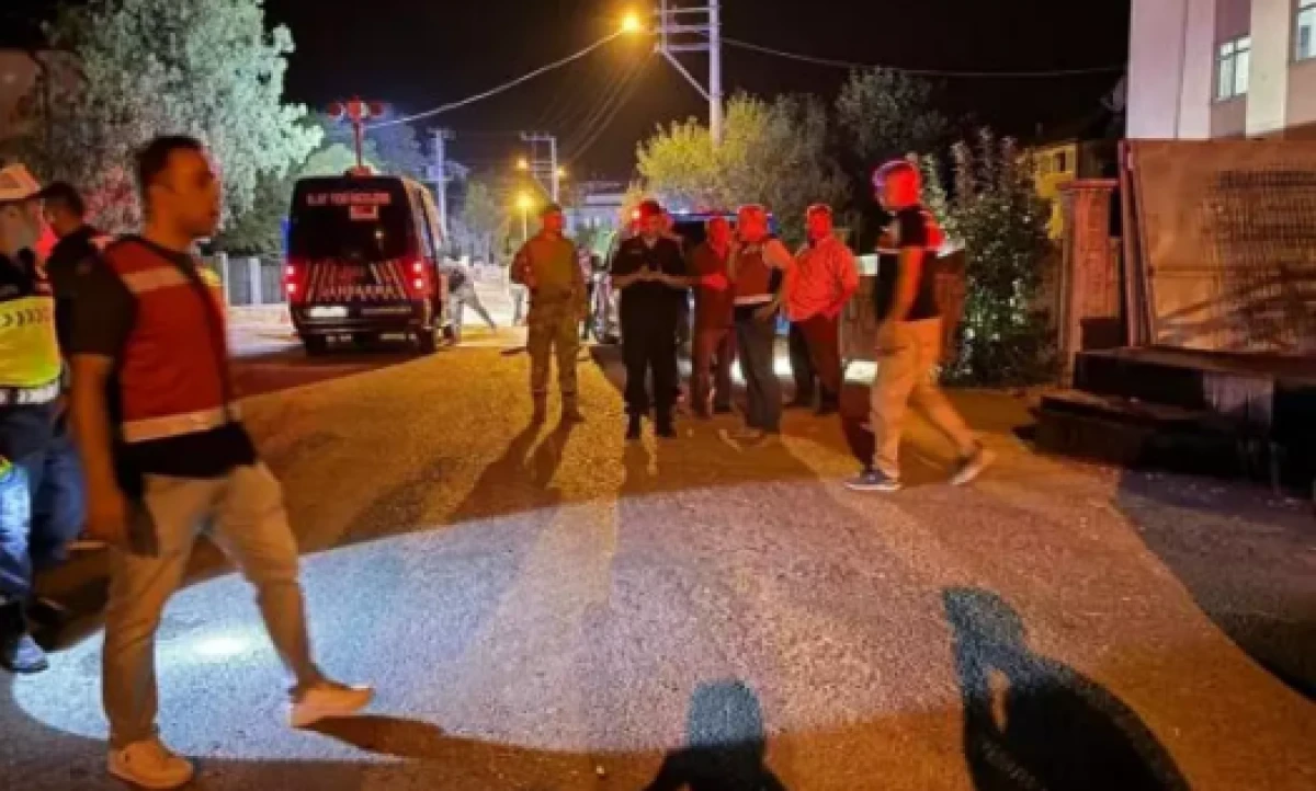 Sakaya'da aileler arasında silahlı kavga 