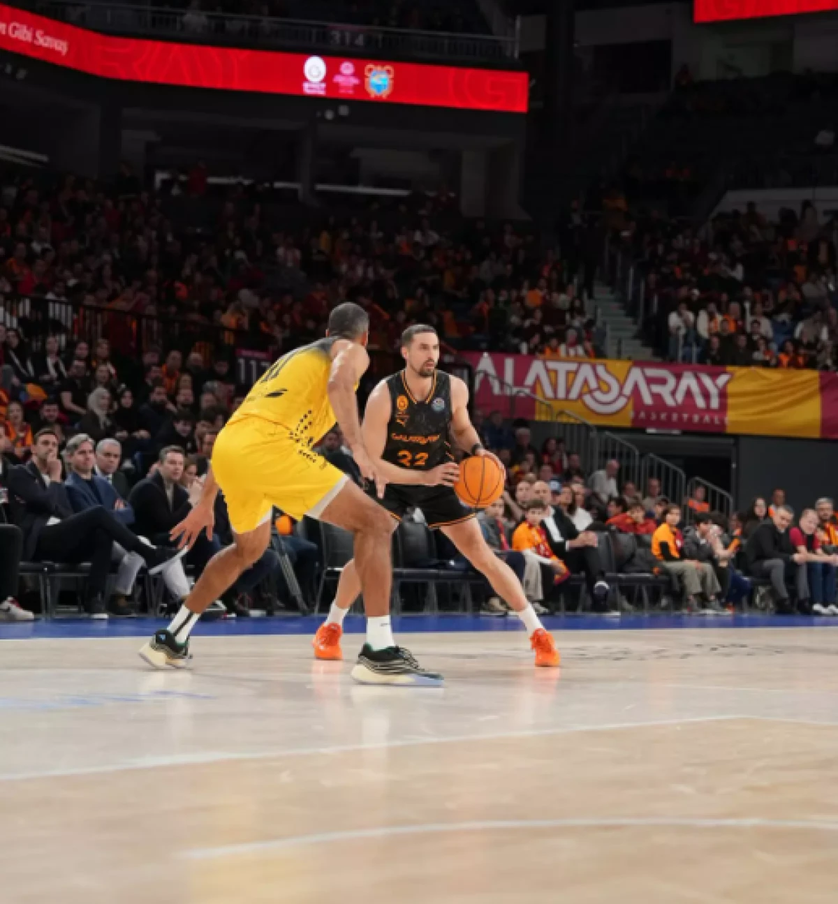 Şampiyonlar Ligi'nde d&ouml;rtl&uuml; final şansı                            