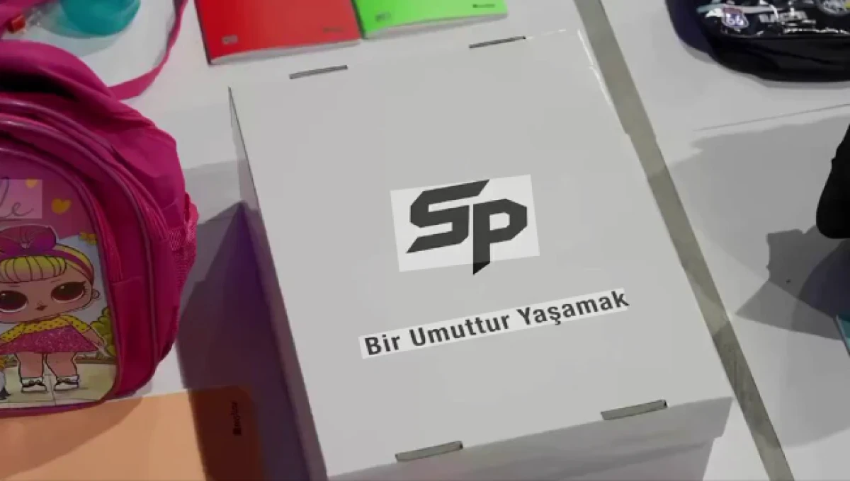 Sedat Peker&rsquo;den Mersin&rsquo;deki &ouml;ğrencilere eğitim desteği