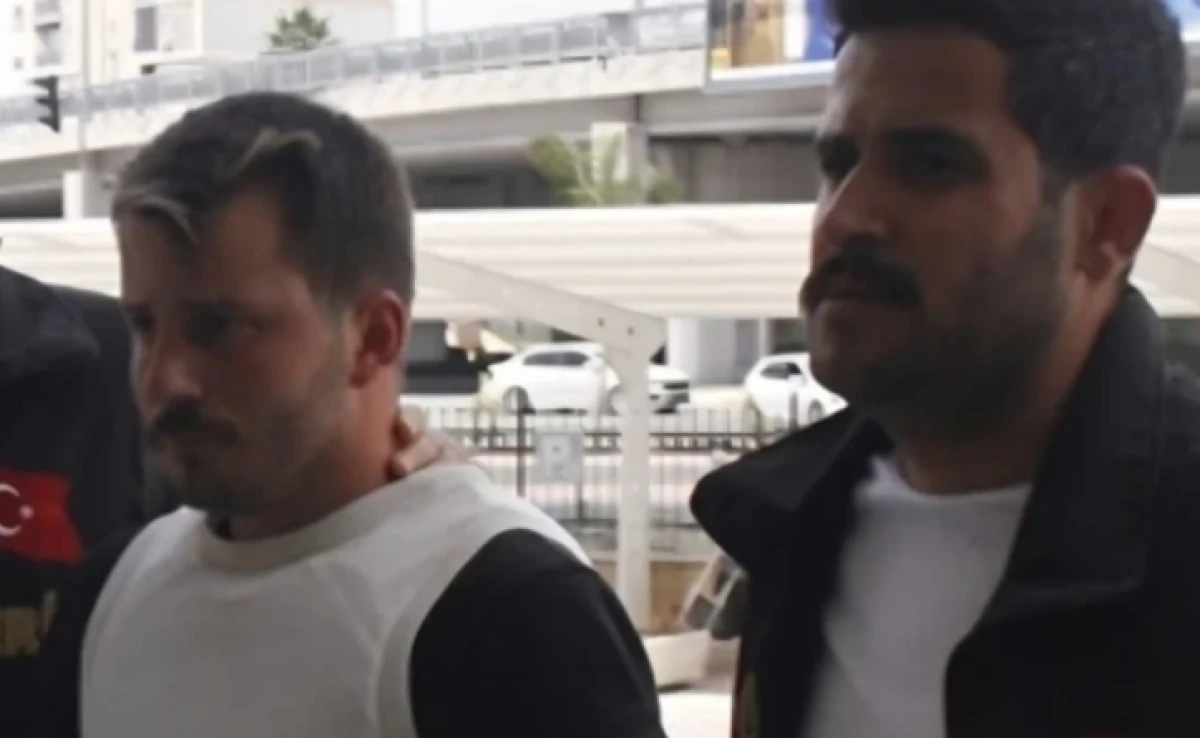 Selekt&ouml;r katliamı! Trafikte yol verme kavgasında 3 kişiyi &ouml;ld&uuml;rd&uuml;: İfadesi kan dondurdu