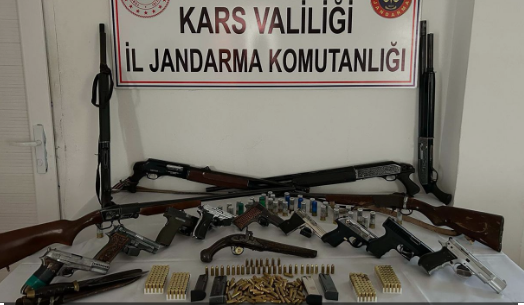 Silah kaçakçılarına operasyon: 9 gözaltı 