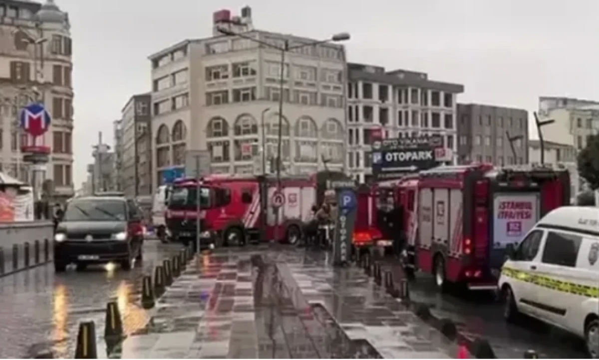 Şişhane'de intihar girişimi!                     