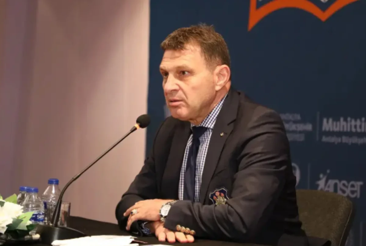 Skandal s&ouml;zler! T&uuml;rker Ert&uuml;rk hakkında soruşturma başlatıldı