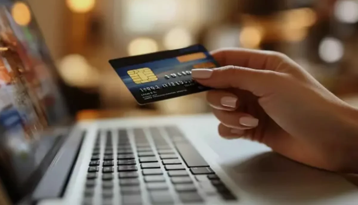 Tek tıkla 700 milyar dolar &ccedil;&ouml;p: İade ekonomisi alarm veriyor