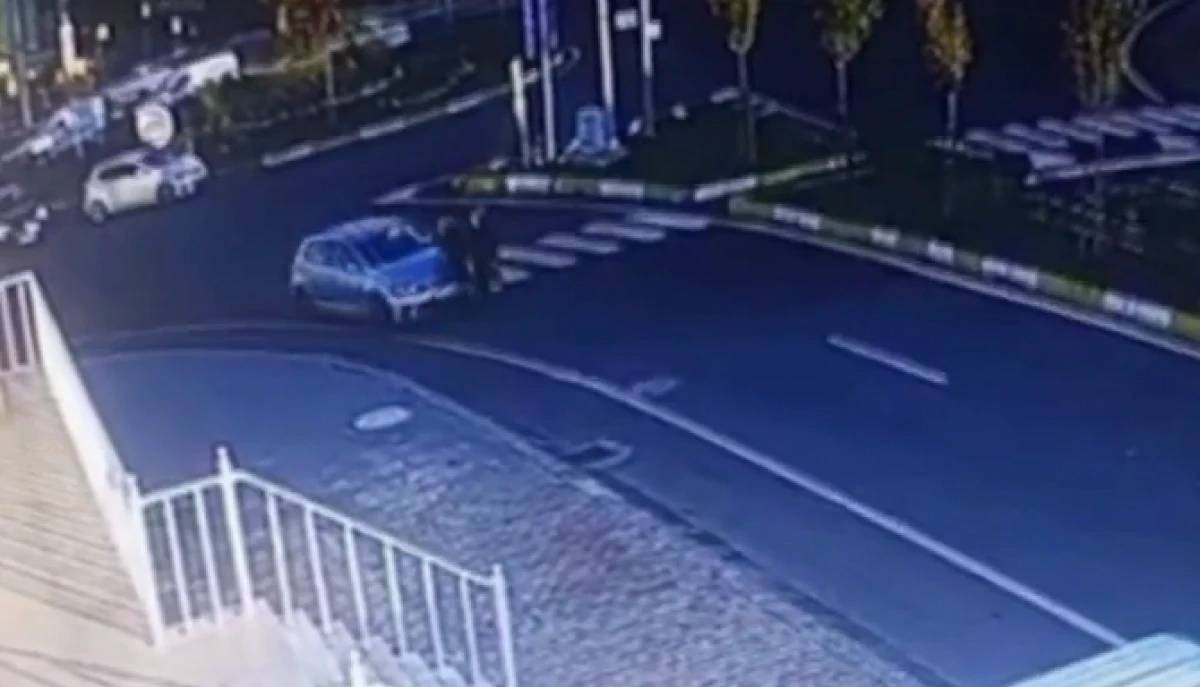 Tekirdağ'da yaya ge&ccedil;idindeki feci kaza kameraya yansıdı