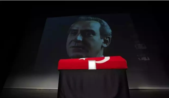 Tiyatro sanatçısı Ahmet Levendoğlu'nun cenaze namazı kılınmadı