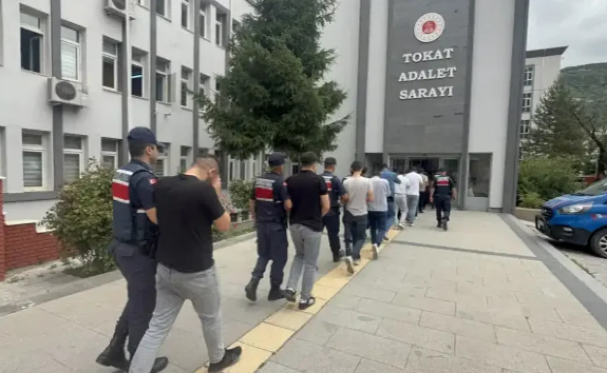 Tokat merkezli uyuşturucu operasyonunda 36 ş&uuml;pheli adliyeye sevk edildi