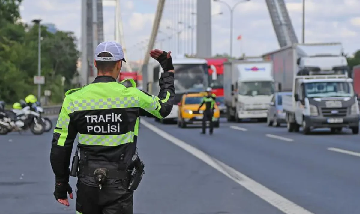 Trafik cezasına itiraz eden yandı