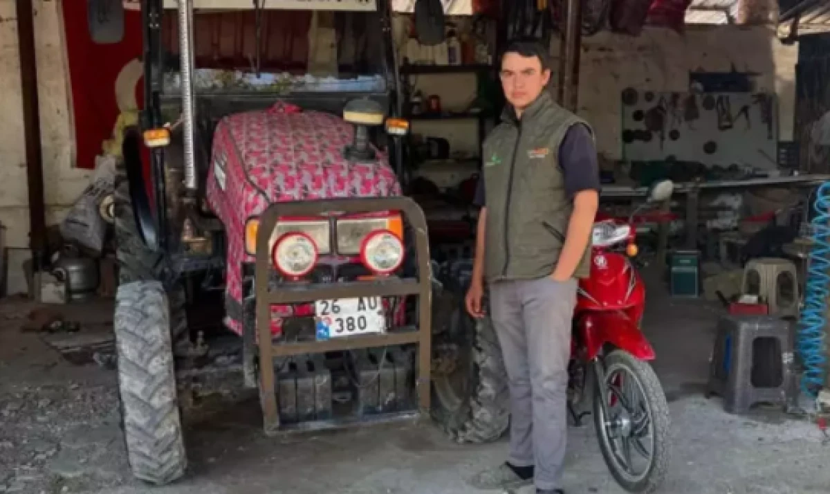 Trakt&ouml;r&uuml; temizlerken feci şekilde can verdi                 