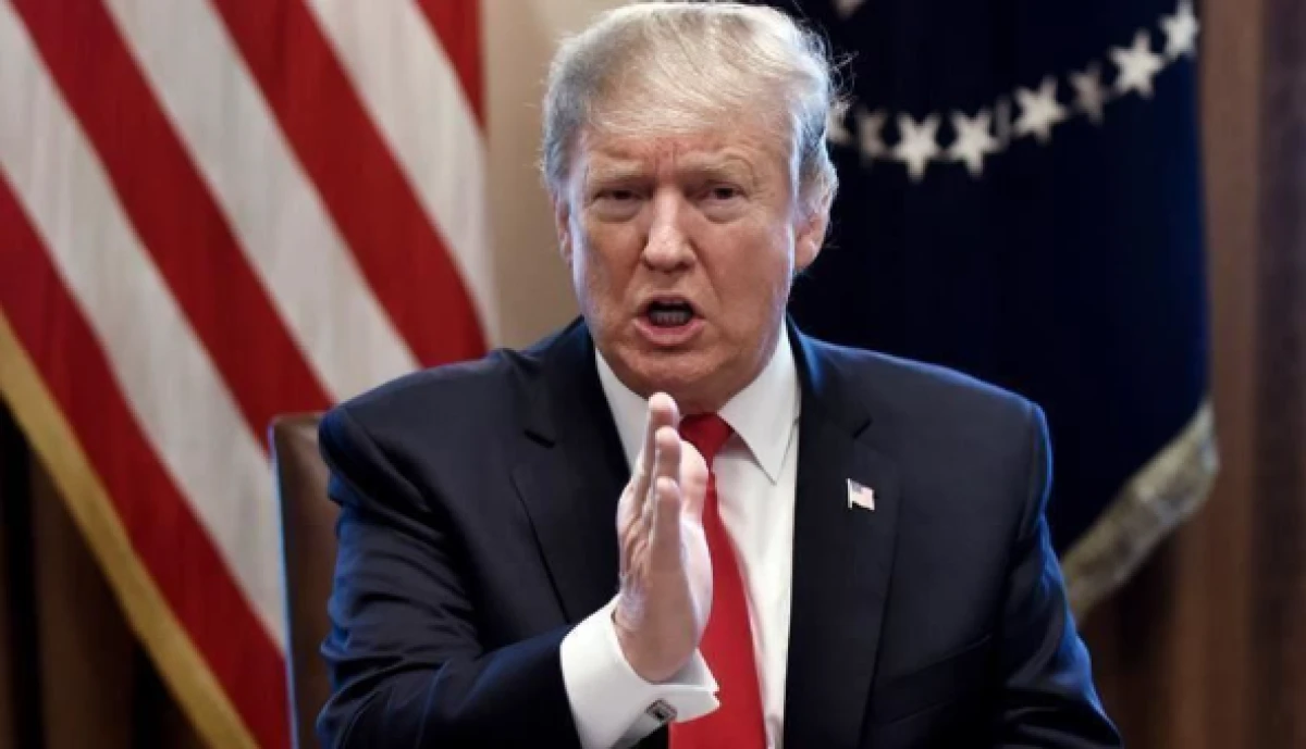 Trump'tan Netanyahu'ya sert g&ouml;zdağı: Dikkatli ol! Yoksa yakında tek başına kalırsın