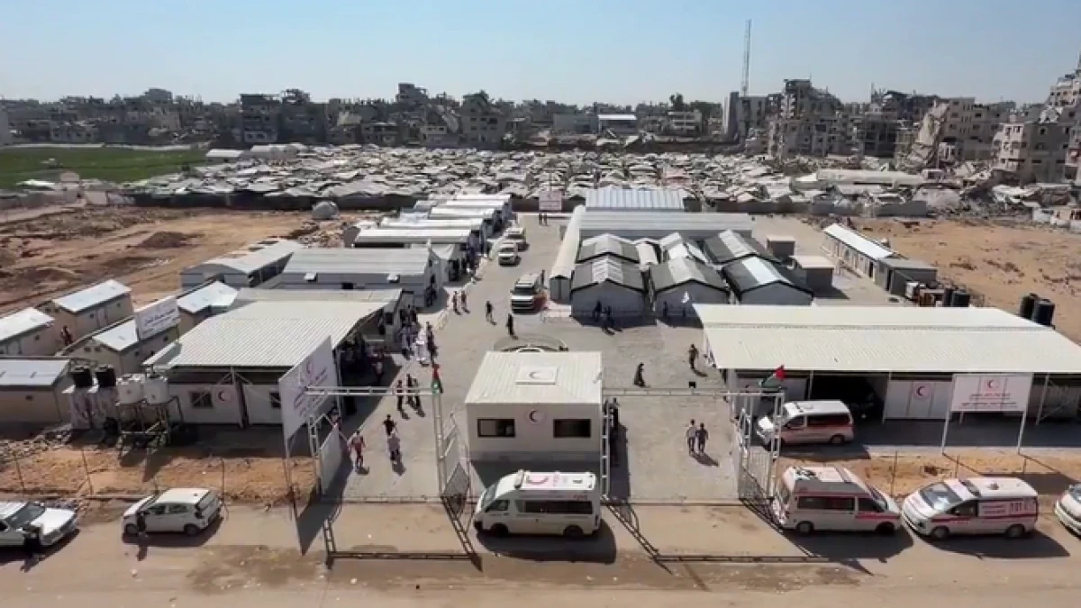 T&uuml;rkiye'nin desteğiyle Gazze'de 120 yataklı sahra hastanesi hizmete a&ccedil;ıldı