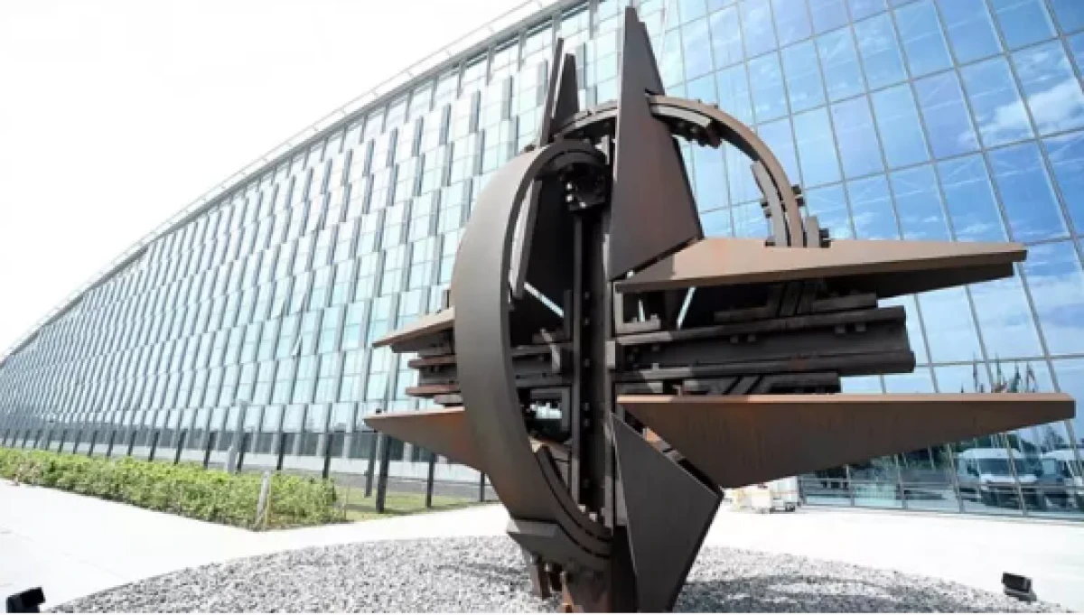 T&uuml;rkiye'ye d&uuml;ş&uuml;r&uuml;len f&uuml;ze sonrası akıllara geldi       