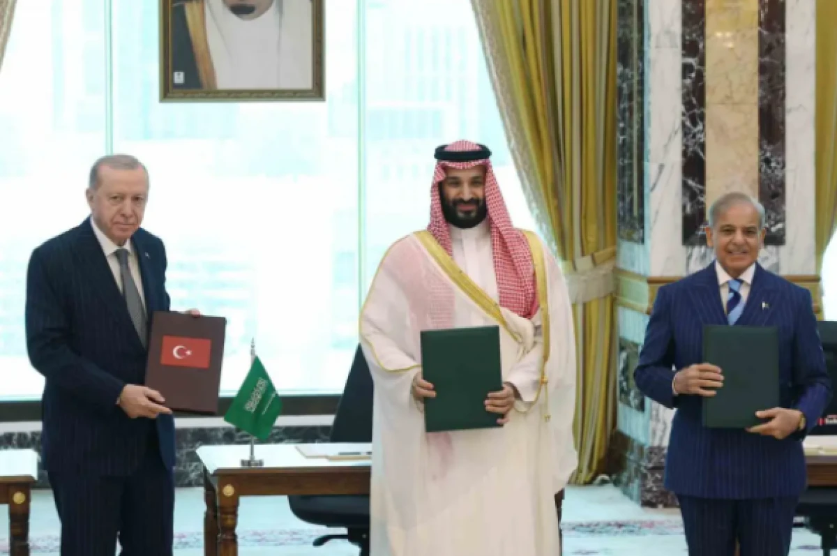 &Uuml;lkenin resmi haber ajansından s&uuml;priz 'Mekke Anlaşması' iddiası! Onlarda mı katılıyor?