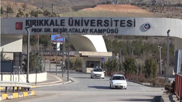 Üniversitede feci ölüm!                                