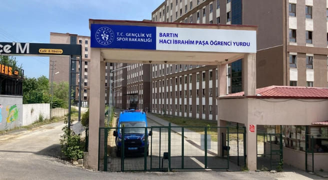 Üniversiteli İrem'in KYK yurdundaki odasından cenazesi çıktı