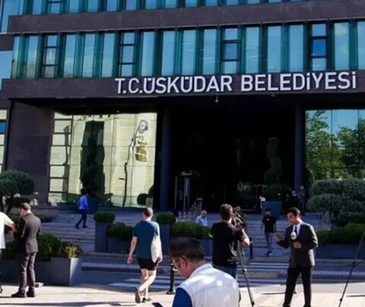 &Uuml;sk&uuml;dar Belediyesi'nde se&ccedil;im g&uuml;n&uuml;! Sonu&ccedil; 4. turda belli oldu