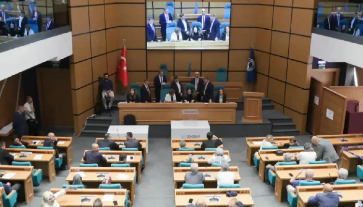 &Uuml;sk&uuml;dar Belediyesi'nde se&ccedil;im sonucu belli oldu