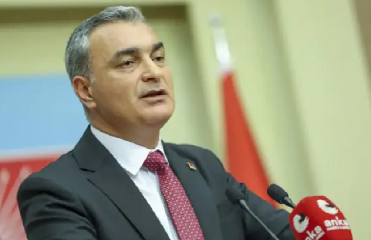 &Uuml;sk&uuml;dar se&ccedil;imi &ouml;ncesi CHP'den YENİ Parti'ye dikkat &ccedil;eken &ccedil;ağrı!