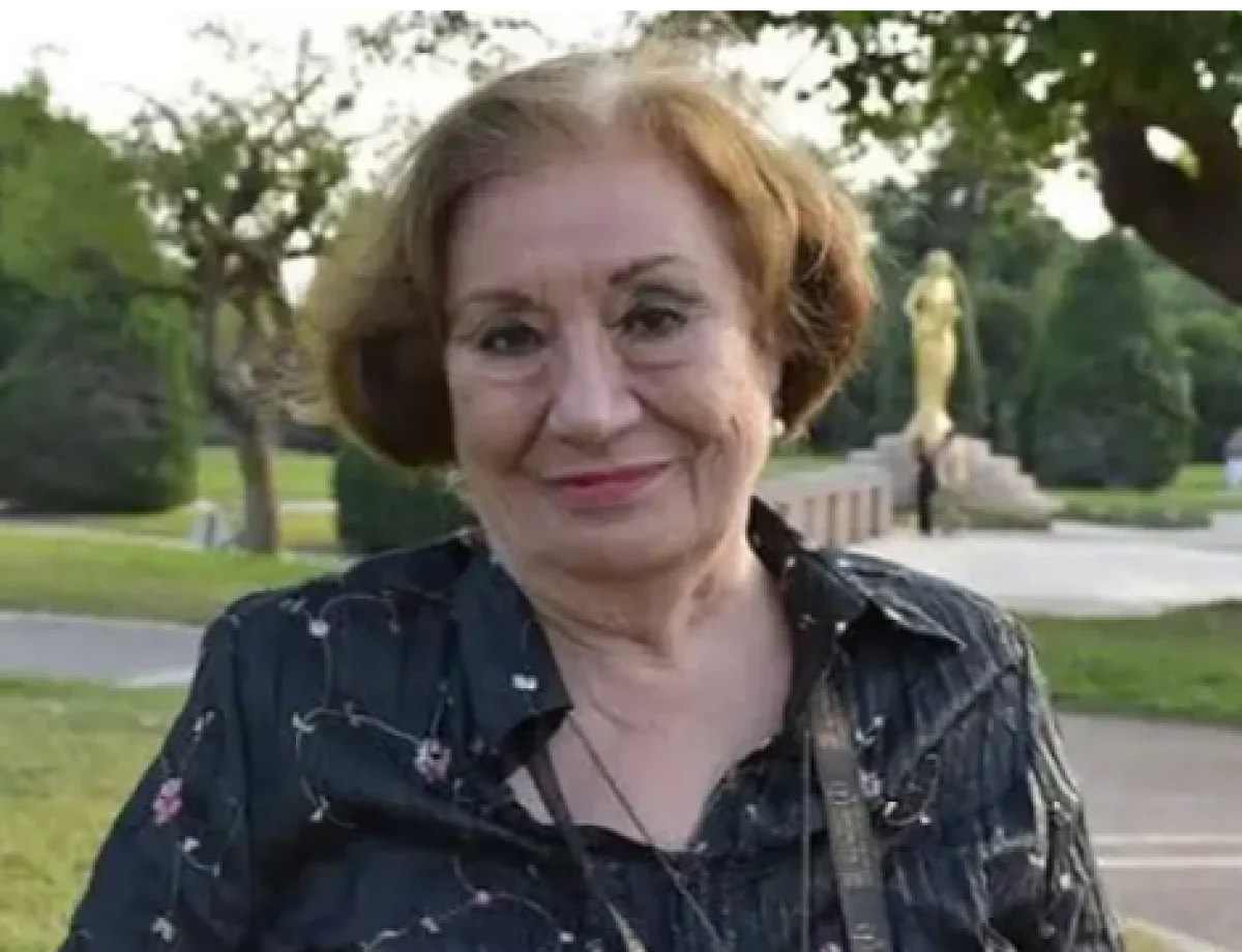 Usta oyuncu G&uuml;lsen Tuncer hayatını kaybetti