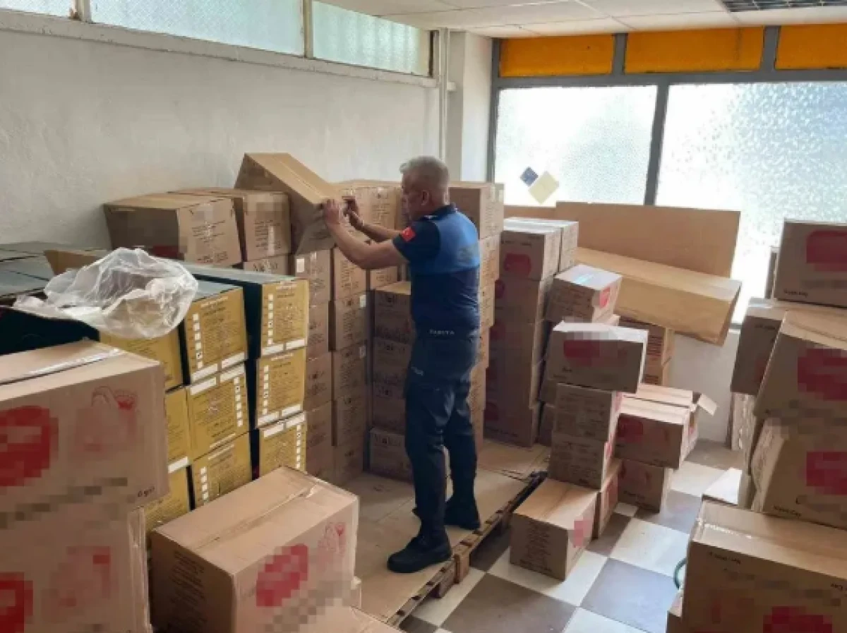 Vatandaşın sofrasına gidecekti: Tarihi ge&ccedil;miş 768 kilo &ccedil;ay bulundu