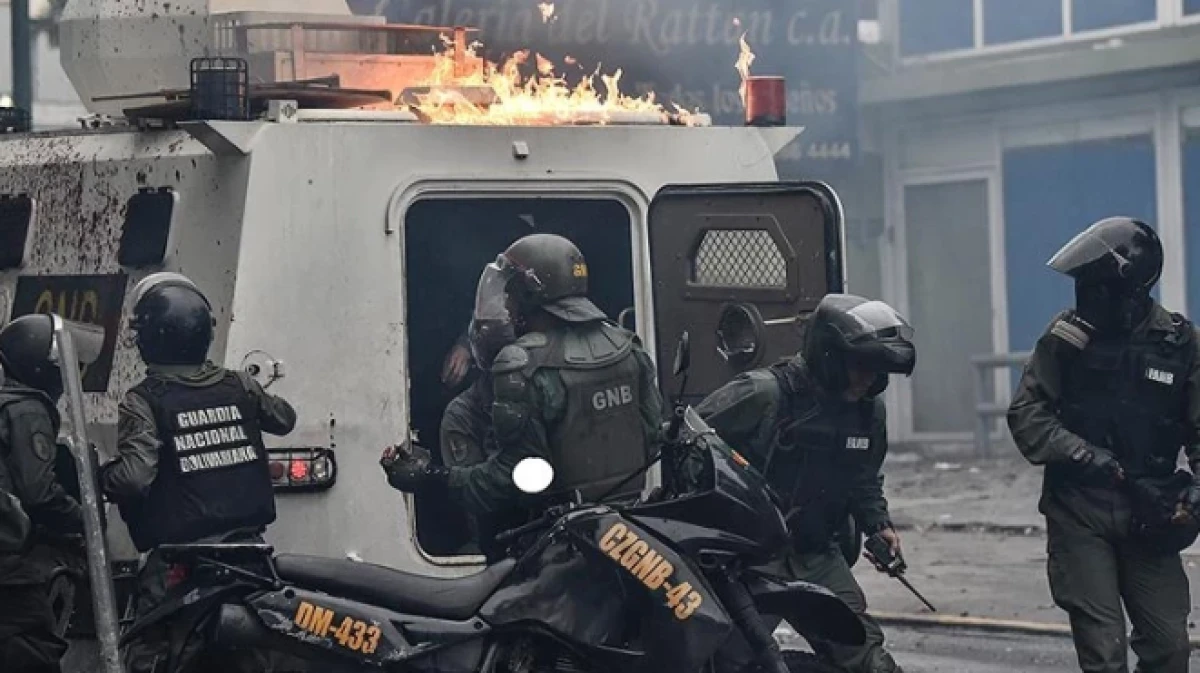 Venezuela'da &ouml;l&uuml; sayısı 100'e y&uuml;kseldi    