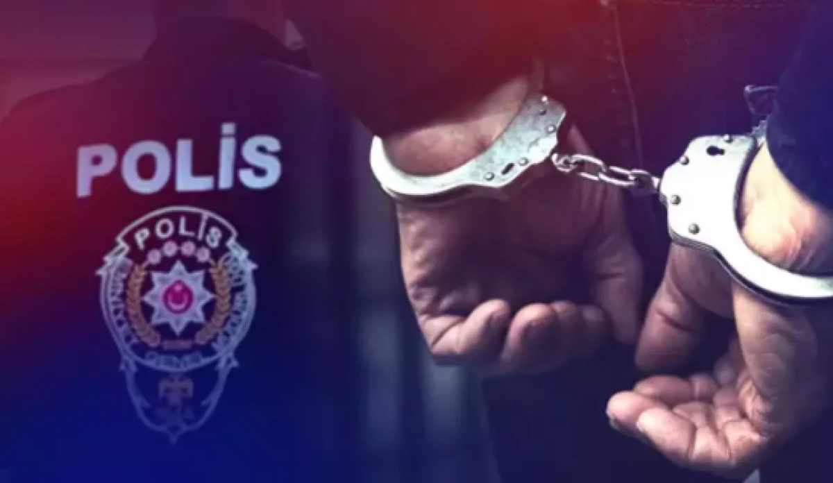 Vergi m&uuml;fettişlerine 'r&uuml;şvet' operasyonu: &Ccedil;ok sayıda g&ouml;zaltı