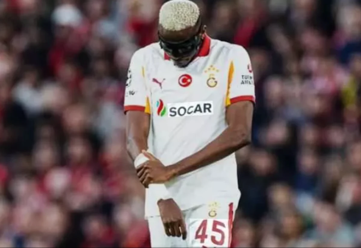 Victor Osimhen'den ameliyattan &ccedil;ıkar &ccedil;ıkmaz Fenerbah&ccedil;e s&ouml;zleri             